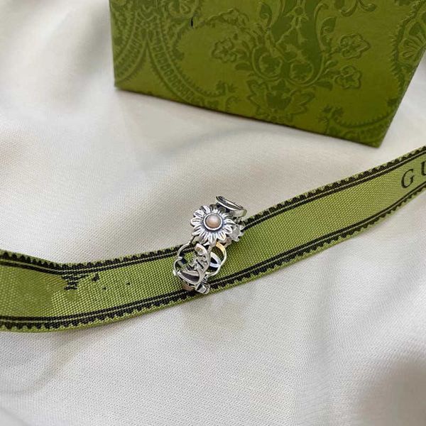 new three-dimensional vintage small daisy double ring with cool style, Silver
new three-dimensional vintage small daisy double ring with cool style, Silver