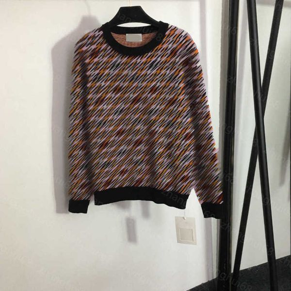23ss womens designer clothing women sweater color color plaid logo round neck long sleeve pullover sweater womens clothing a1, White;black
23ss womens designer clothing women sweater color color plaid logo round neck long sleeve pullover sweater womens clothing a1, White;black