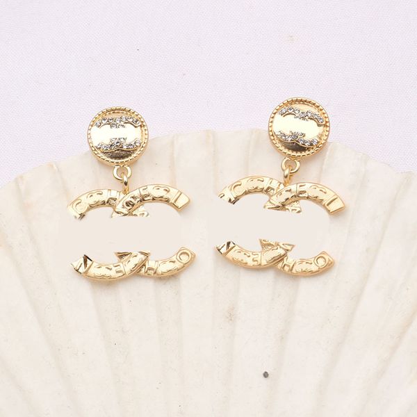 designers earring stud letter famous women fashion rhinestone round earring letter wedding party jewerlry 18k gold plated 20style, Golden;silver
designers earring stud letter famous women fashion rhinestone round earring letter wedding party jewerlry 18k gold plated 20style, Golden;silver