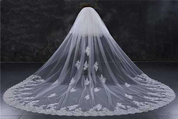 new style two layers full edge with lace luxury 3 meters long wedding veil with comb white ivory bridal veil velos de novia2260117, Black
new style two layers full edge with lace luxury 3 meters long wedding veil with comb white ivory bridal veil velos de novia2260117, Black