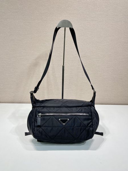 2vh994a new women's crossbody bag high-end quality shoulder bag with internal and external pockets the upper body effect is very cool a
2vh994a new women's crossbody bag high-end quality shoulder bag with internal and external pockets the upper body effect is very cool a