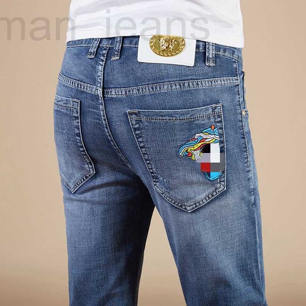 men's jeans designer medusa embroidered jeans men's spring / summer 2022 thin light blue fashionable versatile straight pants cz41
men's jeans designer medusa embroidered jeans men's spring / summer 2022 thin light blue fashionable versatile straight pants cz41