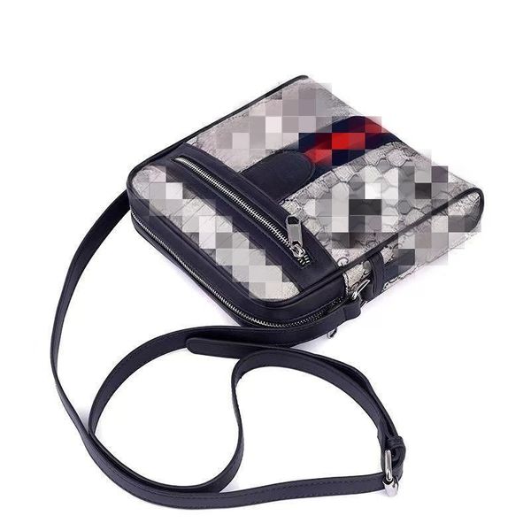 2023the latest square zipper shoulder men's bag simple and generous diagonal cross bag manufacturers wholesale price
2023the latest square zipper shoulder men's bag simple and generous diagonal cross bag manufacturers wholesale price