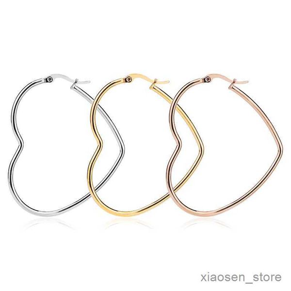 stud fashion heart shaped hoop earrings stainless steel big earrings for women statement simple girl gift jewelry r230628, Golden;silver
stud fashion heart shaped hoop earrings stainless steel big earrings for women statement simple girl gift jewelry r230628, Golden;silver