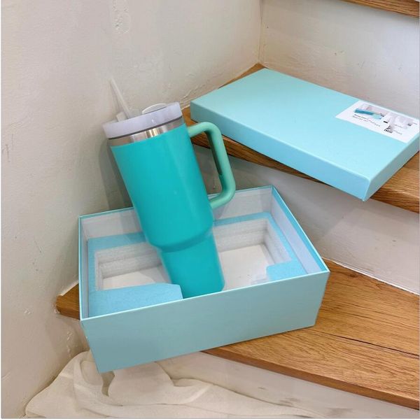 car mounted water cup straw cup big head ice cup insulation large capacity vehicle outdoor gym fashion water cup have box 2023
car mounted water cup straw cup big head ice cup insulation large capacity vehicle outdoor gym fashion water cup have box 2023