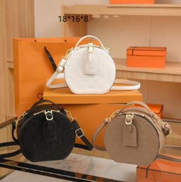new fashion single shoulder small round bag handbag texture simple commuter bags tide
new fashion single shoulder small round bag handbag texture simple commuter bags tide