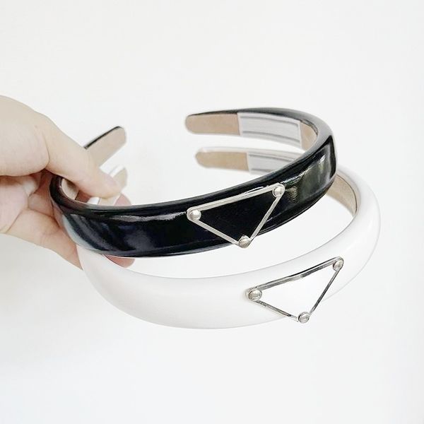 luxury designer leather headbands hair bands for women girls brand elastic letter p headband sports fitness headband head wrap dropshipping, Silver
luxury designer leather headbands hair bands for women girls brand elastic letter p headband sports fitness headband head wrap dropshipping, Silver