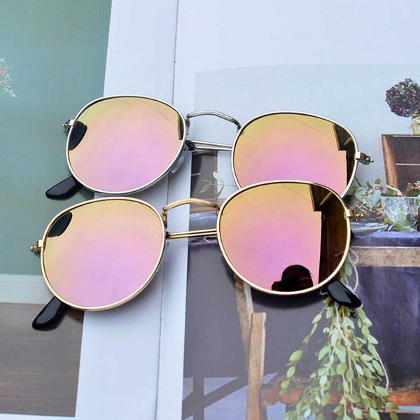 2023 round frame colorful reflective shades fashion designer mens vintage sunglasses glasses for men women brands, White;black
2023 round frame colorful reflective shades fashion designer mens vintage sunglasses glasses for men women brands, White;black