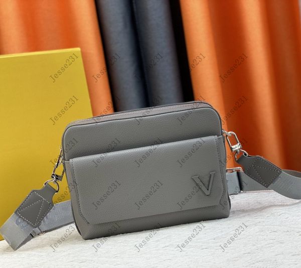 7a designer bag men womens genuine leather tote bag crossbody bag shoulder bags wallets purse messenger bag handbags backpack with original
7a designer bag men womens genuine leather tote bag crossbody bag shoulder bags wallets purse messenger bag handbags backpack with original