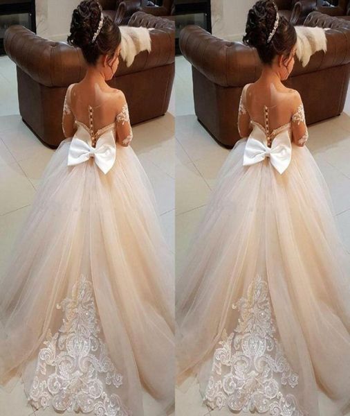 new champage lace flower girl dresses with illusion back long sleeves girl pageant dress sweep train princess girls pageant dress7973933, White;blue
new champage lace flower girl dresses with illusion back long sleeves girl pageant dress sweep train princess girls pageant dress7973933, White;blue