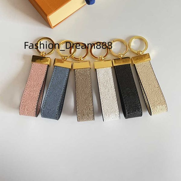 high qualtiy luxury keychain brand designers key chain gift men women car bag keychains with box and packaging, Silver
high qualtiy luxury keychain brand designers key chain gift men women car bag keychains with box and packaging, Silver