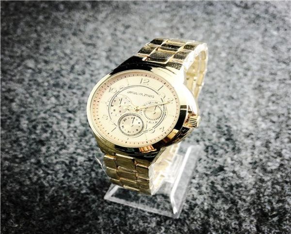 retro fashion compact men039s steel orologio di lusso multifunctional quartz watch steel strap quartz men watch whole8697293, Slivery;black
retro fashion compact men039s steel orologio di lusso multifunctional quartz watch steel strap quartz men watch whole8697293, Slivery;black