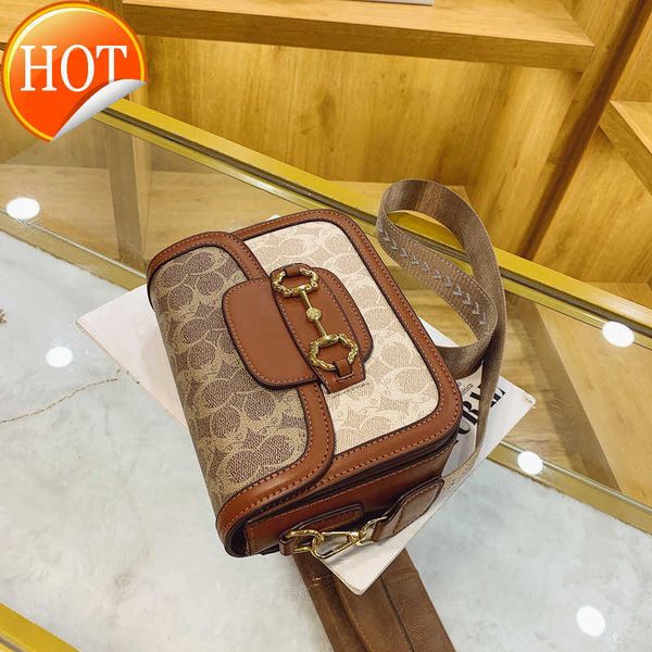 women's designer bags tote this year's popular women 2023 new fashion color contrast printing one shoulder small square net red te
women's designer bags tote this year's popular women 2023 new fashion color contrast printing one shoulder small square net red te