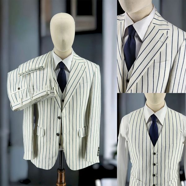 luxury men wedding tuxedos slim fit peaked lapel 3 pieces blazers pants vest male groom fashion man formal business work wear dress suits, Black;gray
luxury men wedding tuxedos slim fit peaked lapel 3 pieces blazers pants vest male groom fashion man formal business work wear dress suits, Black;gray