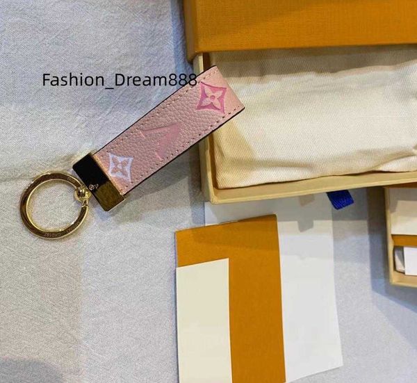 2023 exclusive popular high appearance level grade travel new leather keychain, Silver
2023 exclusive popular high appearance level grade travel new leather keychain, Silver