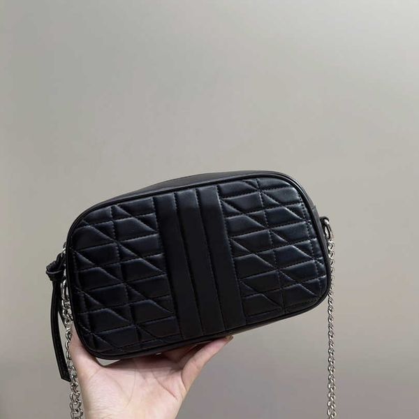 r bag fashion classic gold silver letter women camera bag luxury chain shoulder slant straddle bags high-quality cosmetics bag purse
r bag fashion classic gold silver letter women camera bag luxury chain shoulder slant straddle bags high-quality cosmetics bag purse