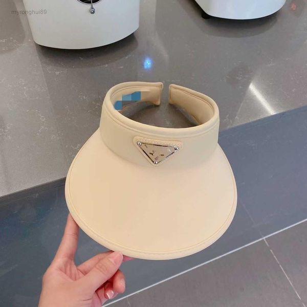 paris fashion inverted triangle ice silk fabric uv resistant empty hat summer cool versatile hoops duck tongue women e74a, Blue;gray
paris fashion inverted triangle ice silk fabric uv resistant empty hat summer cool versatile hoops duck tongue women e74a, Blue;gray