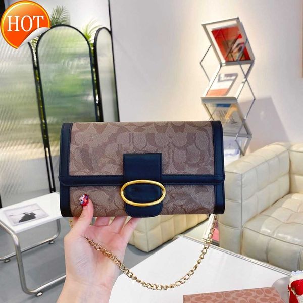 luxury brand designer bags handbag shoulder crossbody bag tote bag fashion upscale square trend classic printing chain versatile
luxury brand designer bags handbag shoulder crossbody bag tote bag fashion upscale square trend classic printing chain versatile
