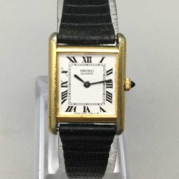 luxury panthere watch for men santos wristwatches c08z eiko tank women gold tone leather band new battery, Slivery;golden
luxury panthere watch for men santos wristwatches c08z eiko tank women gold tone leather band new battery, Slivery;golden