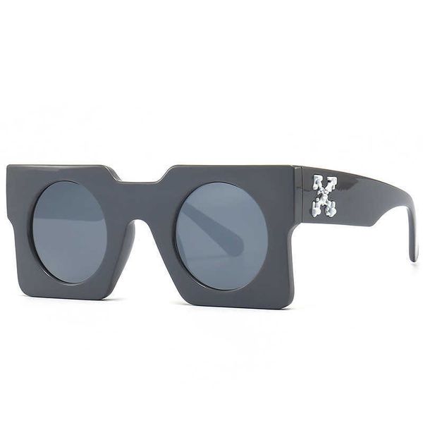 wholesale of new fashionable big frame snowflake square ins net red wind men and women's sunglasses sunglasses, White;black
wholesale of new fashionable big frame snowflake square ins net red wind men and women's sunglasses sunglasses, White;black