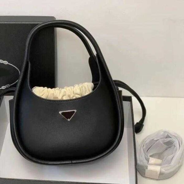 cc designer hobos crossbody bag shoulder clutch bag axillary handbag purse genuine leather triangle hardware fashion letters detachable plai
cc designer hobos crossbody bag shoulder clutch bag axillary handbag purse genuine leather triangle hardware fashion letters detachable plai