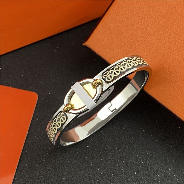 2023 new classic designer h design bracelets for women birthday gift luxury designer jewelry lady wedding, Golden;silver
2023 new classic designer h design bracelets for women birthday gift luxury designer jewelry lady wedding, Golden;silver