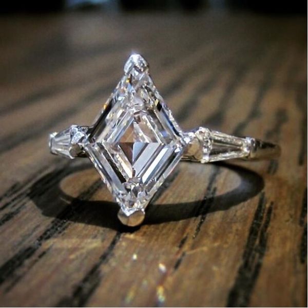 marquise cut ring silver color bijou cz stone statement party wedding band rings for women fashion jewelry, Slivery;golden
marquise cut ring silver color bijou cz stone statement party wedding band rings for women fashion jewelry, Slivery;golden