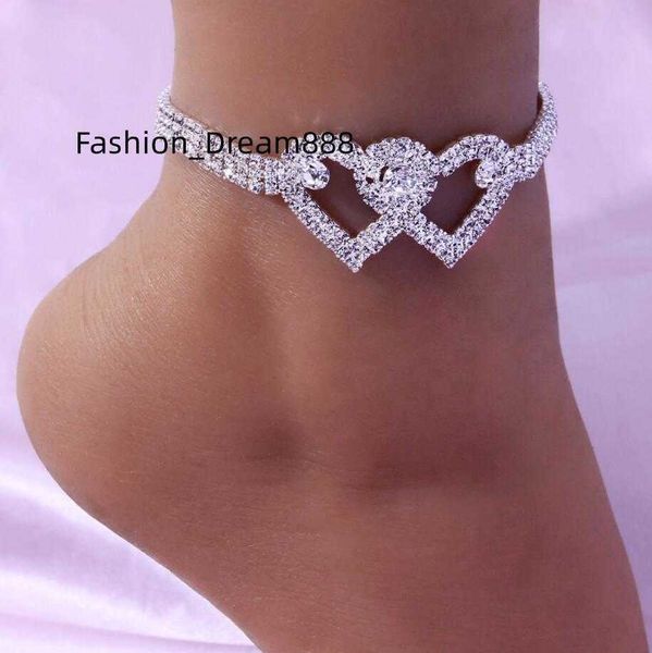 bohemia cuban link chain anklet iced out bracelet for women men rhinestone hip hop foot rock heart shaped anklets, Red;blue
bohemia cuban link chain anklet iced out bracelet for women men rhinestone hip hop foot rock heart shaped anklets, Red;blue