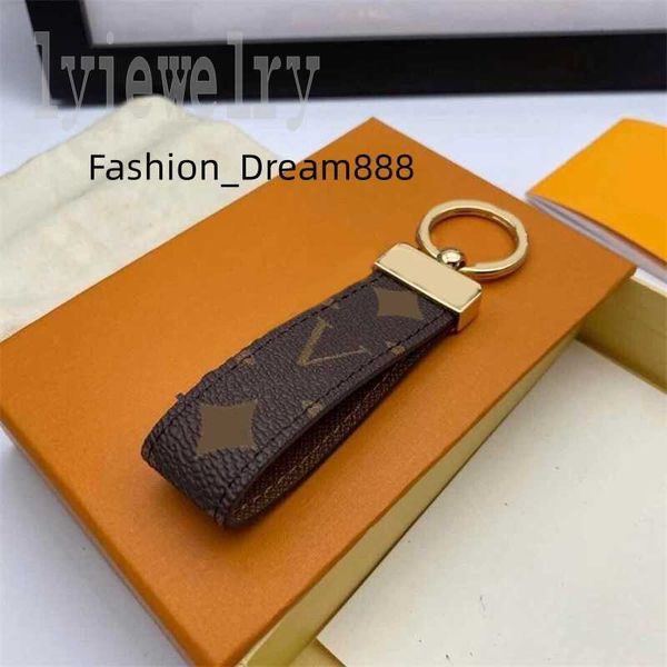 dragonne designer keychains luxury mens keyring with gold plated buckle letters portachiavi bag charm lanyard pendant car leather classic ke, Silver
dragonne designer keychains luxury mens keyring with gold plated buckle letters portachiavi bag charm lanyard pendant car leather classic ke, Silver