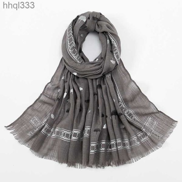 lightweight and breathable gingko silver shawl with a new ethnic style sun protection printing high-quality headscarf for women, Red;brown
lightweight and breathable gingko silver shawl with a new ethnic style sun protection printing high-quality headscarf for women, Red;brown