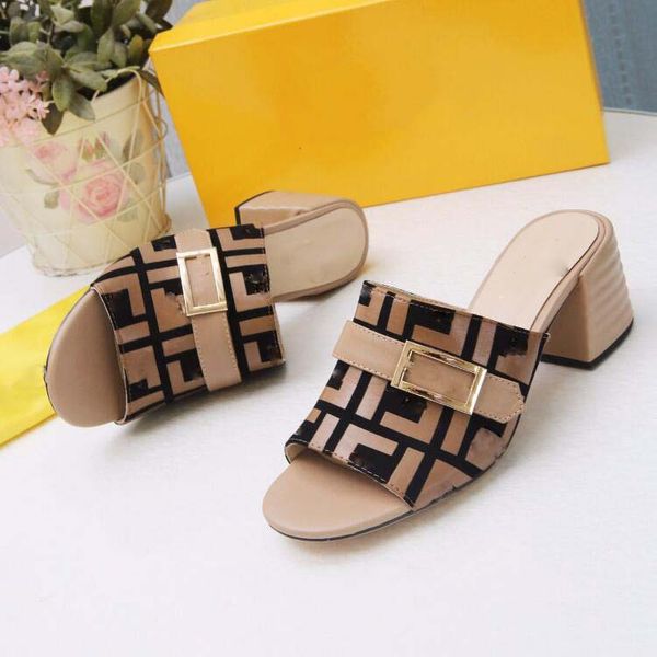 2024 luxury sandals designer women flip flops slipper fashion genuine leather slides metal chain ladies casual shoes, Black
2024 luxury sandals designer women flip flops slipper fashion genuine leather slides metal chain ladies casual shoes, Black
