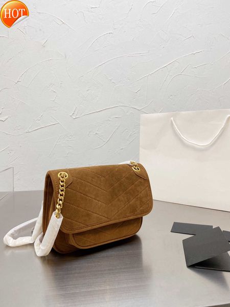 women's luxury designer bags shoulder bags tote new fashion classic samoni messenger versatile portable texture chain crossbody factory
women's luxury designer bags shoulder bags tote new fashion classic samoni messenger versatile portable texture chain crossbody factory