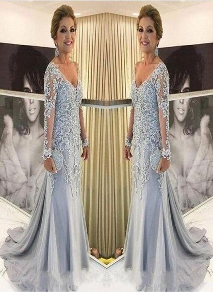 2020 silver mother of the bride dresses v neck sheer longsleeves mermaid lace appliques bead sweep train long plus size party eve1928865, Black;red
2020 silver mother of the bride dresses v neck sheer longsleeves mermaid lace appliques bead sweep train long plus size party eve1928865, Black;red