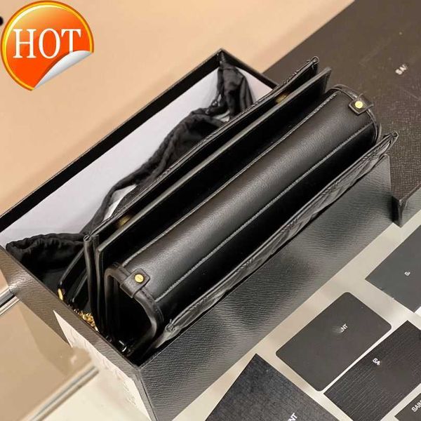 women's luxury designer bags shoulder bags tote 2023 new fashion ringer chain multifunctional envelope large capacity portable crossbod
women's luxury designer bags shoulder bags tote 2023 new fashion ringer chain multifunctional envelope large capacity portable crossbod