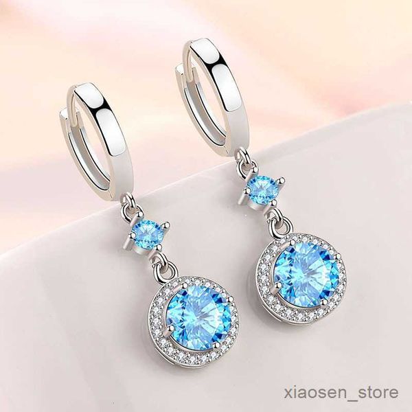 stud temperament sapphire round pendant earrings women inlaid crystal stainless steel women earrings fashion jewelry r230628, Golden;silver
stud temperament sapphire round pendant earrings women inlaid crystal stainless steel women earrings fashion jewelry r230628, Golden;silver