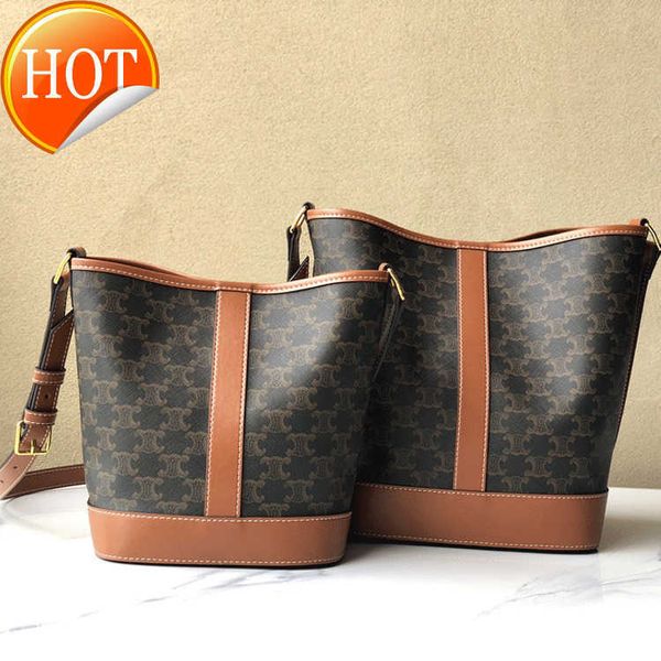 women's designer bags 2023 summer large capacity middle and ancient flower triumphal arch printing bag oblique cross cowhide bucket bag
women's designer bags 2023 summer large capacity middle and ancient flower triumphal arch printing bag oblique cross cowhide bucket bag