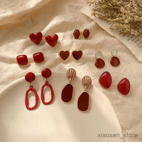 stud red color hang earrings for women summer flower heart metal ear wedding jewelry valentine's day girl gift r230628, Golden;silver
stud red color hang earrings for women summer flower heart metal ear wedding jewelry valentine's day girl gift r230628, Golden;silver