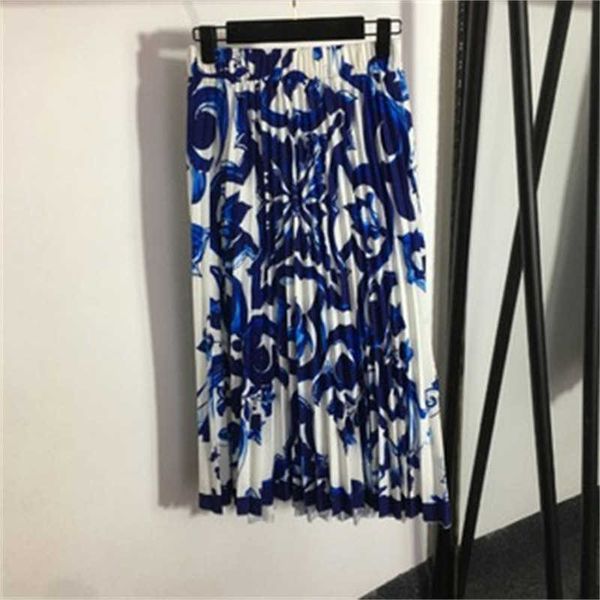 women pleated skirt high waist half dress blue and white porcelain print mid length slit skirts summer casual vacation short dress designer, Black
women pleated skirt high waist half dress blue and white porcelain print mid length slit skirts summer casual vacation short dress designer, Black