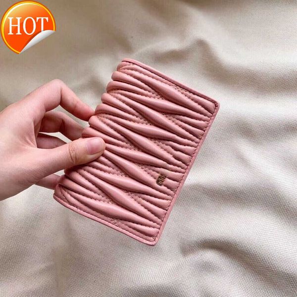 luxury brand designer bags wallet card pack sheepskin fold women's short change coin purse high value wallets versatile fashion leather, Red;black
luxury brand designer bags wallet card pack sheepskin fold women's short change coin purse high value wallets versatile fashion leather, Red;black