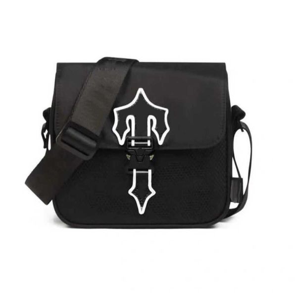 cross body men's women trapstar messenger shoulder bag irongate cobra t luxury designer classic crossbody handbag rapper clutch waterpr
cross body men's women trapstar messenger shoulder bag irongate cobra t luxury designer classic crossbody handbag rapper clutch waterpr