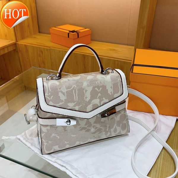 brand designer bags handbag shoulder crossbody bags tote bag 23 new fashion women's bag classic vintage color contrast single shoulder
brand designer bags handbag shoulder crossbody bags tote bag 23 new fashion women's bag classic vintage color contrast single shoulder