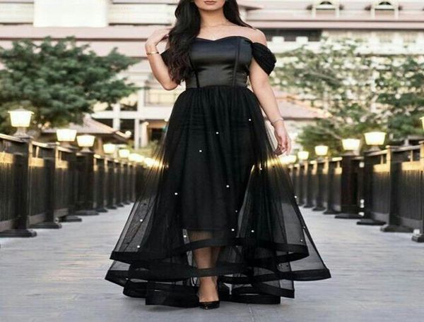2017 black prom dresses off the shoulder glass crystals beaded tulle satin boned bodice short front and long back evening gowns4493364
2017 black prom dresses off the shoulder glass crystals beaded tulle satin boned bodice short front and long back evening gowns4493364
