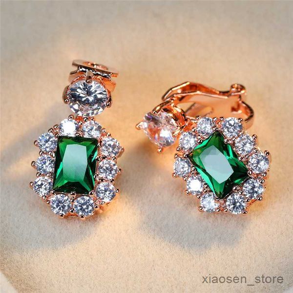 stud luxury female crystal green clip earrings silver color earrings for women blue red stone wedding earrings r230628, Golden;silver
stud luxury female crystal green clip earrings silver color earrings for women blue red stone wedding earrings r230628, Golden;silver