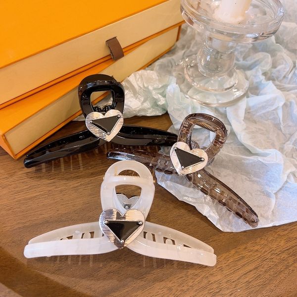new designer triangle hairpin strap for women p letter leisure yoga hair claw fashion hair accessories headwear hairpin 3 colors available m, Slivery;golden
new designer triangle hairpin strap for women p letter leisure yoga hair claw fashion hair accessories headwear hairpin 3 colors available m, Slivery;golden
