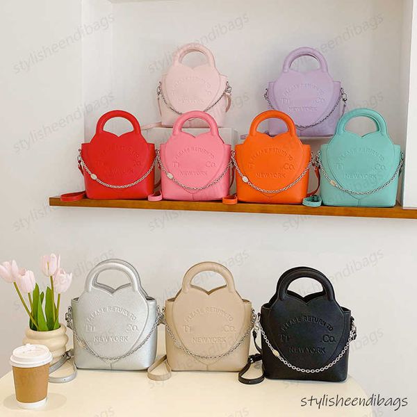 designer bag woman's pu tote bag shoulder bags women's fashion crossbody bag handbag wallets luxury tote bag stylisheendibags
designer bag woman's pu tote bag shoulder bags women's fashion crossbody bag handbag wallets luxury tote bag stylisheendibags