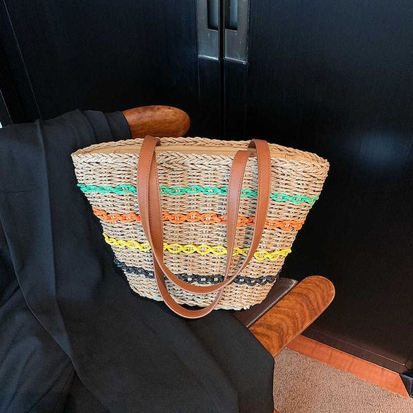 french niche vegetable basket handbag women's summer new contrasting woven bag handmade grass woven bag
french niche vegetable basket handbag women's summer new contrasting woven bag handmade grass woven bag