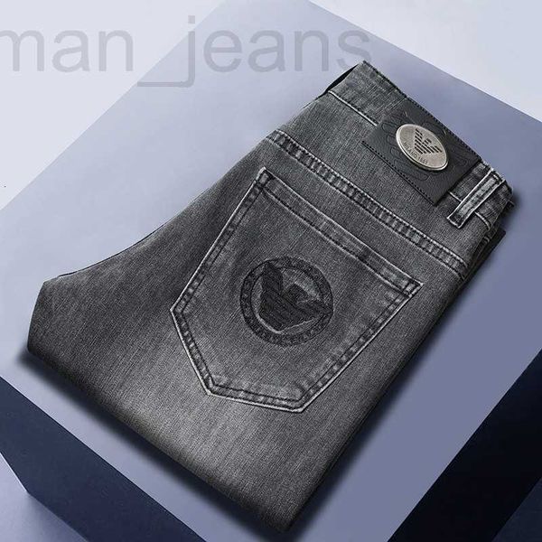men's jeans designer spring and autumn thick, light luxury brand denim pants, straight fit, elastic, casual en6g, Blue
men's jeans designer spring and autumn thick, light luxury brand denim pants, straight fit, elastic, casual en6g, Blue