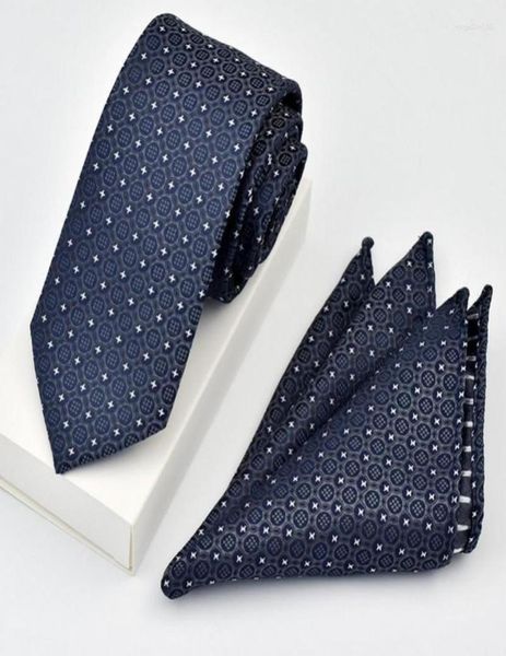 bow ties polka dot striped mens vintage necktie and handkerchief wedding party elegant neckwear for men print male accessories1474946, Black;gray
bow ties polka dot striped mens vintage necktie and handkerchief wedding party elegant neckwear for men print male accessories1474946, Black;gray