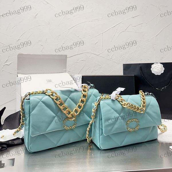designer womens shoulder bag leather chain handle handbag hardware metal c buckle gold thick chain crossbody bags 19 large capacity brand co
designer womens shoulder bag leather chain handle handbag hardware metal c buckle gold thick chain crossbody bags 19 large capacity brand co