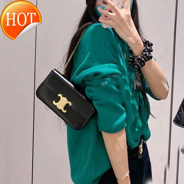 women's designer bags family c triomphe middle ancient triumphal arch chain armpit simple single shoulder handle stick small square fem
women's designer bags family c triomphe middle ancient triumphal arch chain armpit simple single shoulder handle stick small square fem